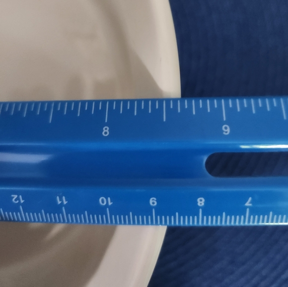 Corningware 2.5 QT. French White Stoneware Bakeware Dish - Picture 5 of 7